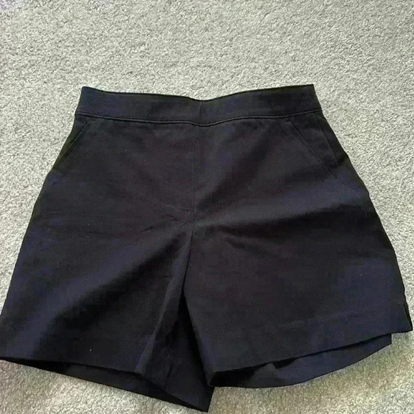 Spanx Shorts 5 in Inseam - Picture 1 of 7